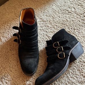 Fiorentini and baker black suede booties